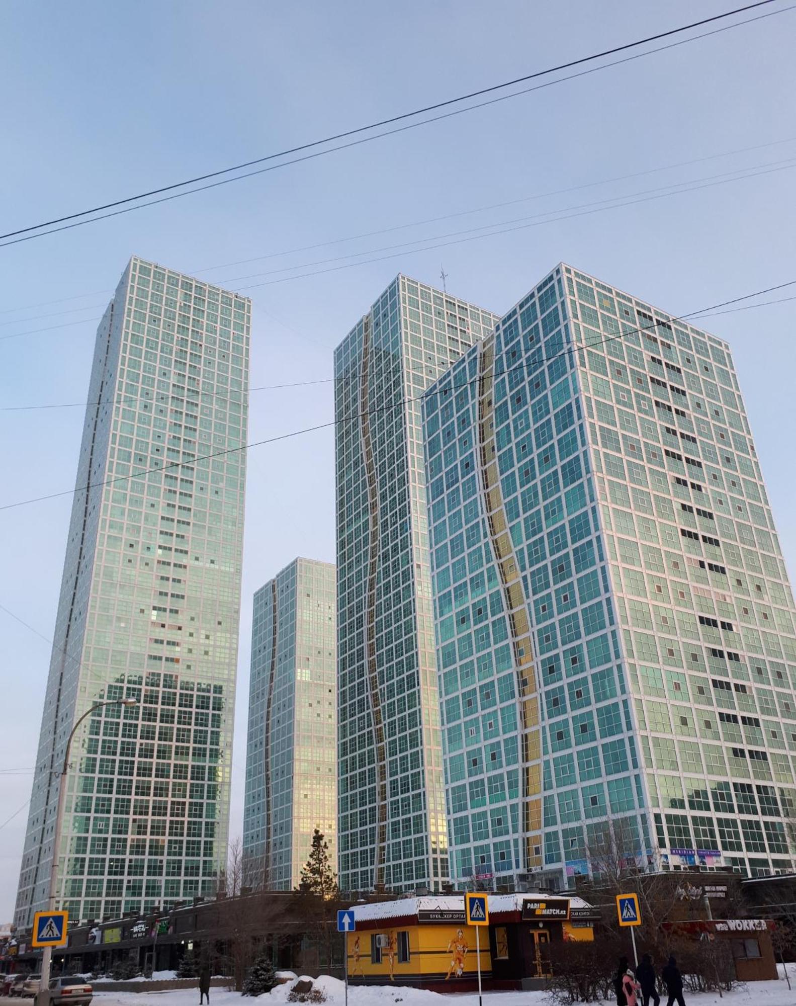 Апартаменты На Набережной С Панорамным Видом На 39 Этаже Astaná Exterior foto